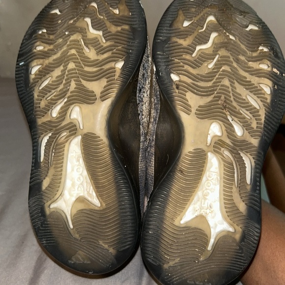 Toddler yeezy - Picture 5 of 6